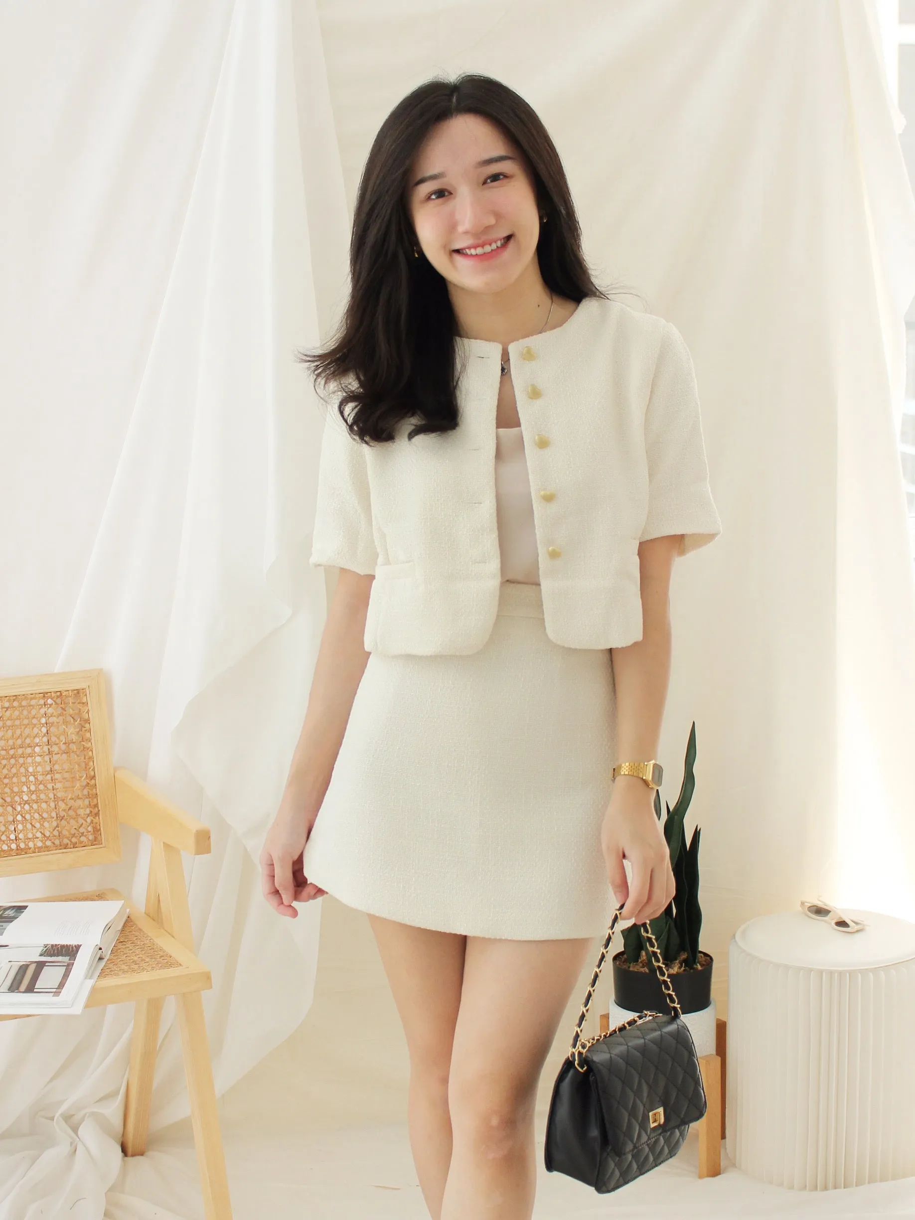 BUTTON OUTER CREAM TOP