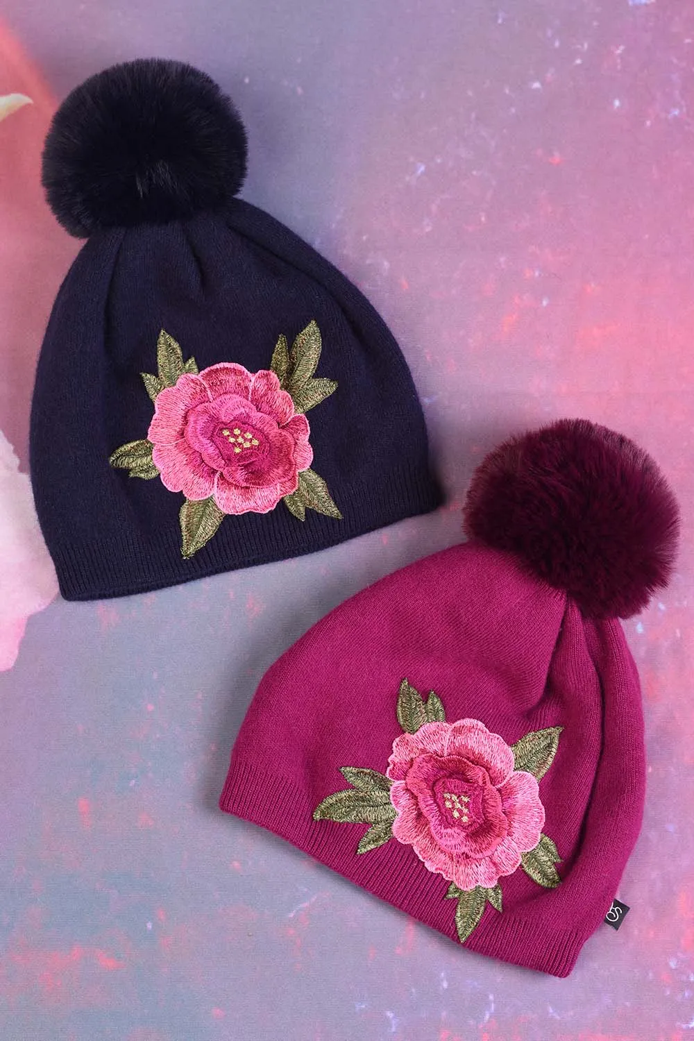 Eden Beanie - Cerise